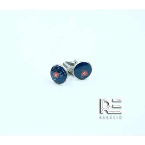 Acél kör mandzsetta díszdobozban - saját céges emblémázási lehetőséggel 