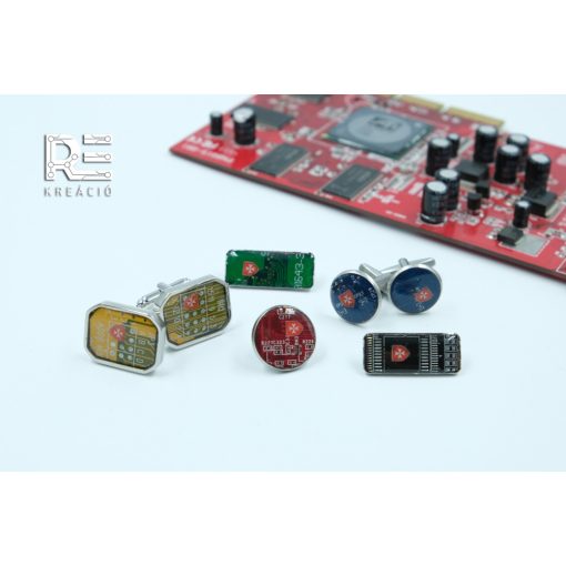 Acél kör mandzsetta díszdobozban - saját céges emblémázási lehetőséggel 