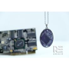 Acél ovális medál nyomtatott áramkörből - lila