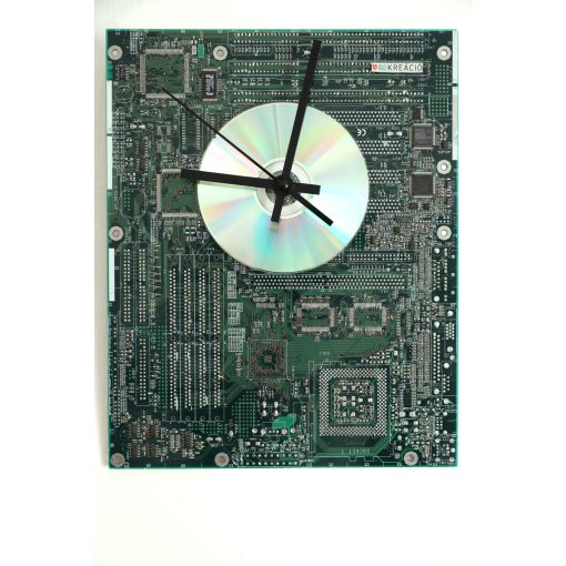 REkreáció Falióra- computer dizájn